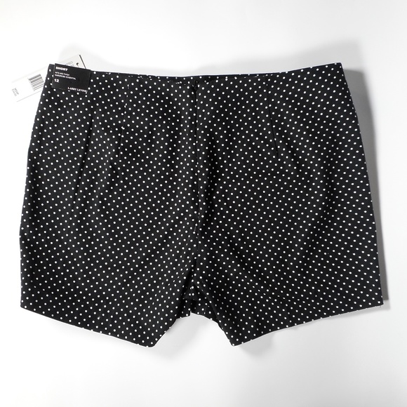 NWT Larry Levine Black with White Polka Dot 12 Cotton Stretch Shorts - Picture 1 of 8